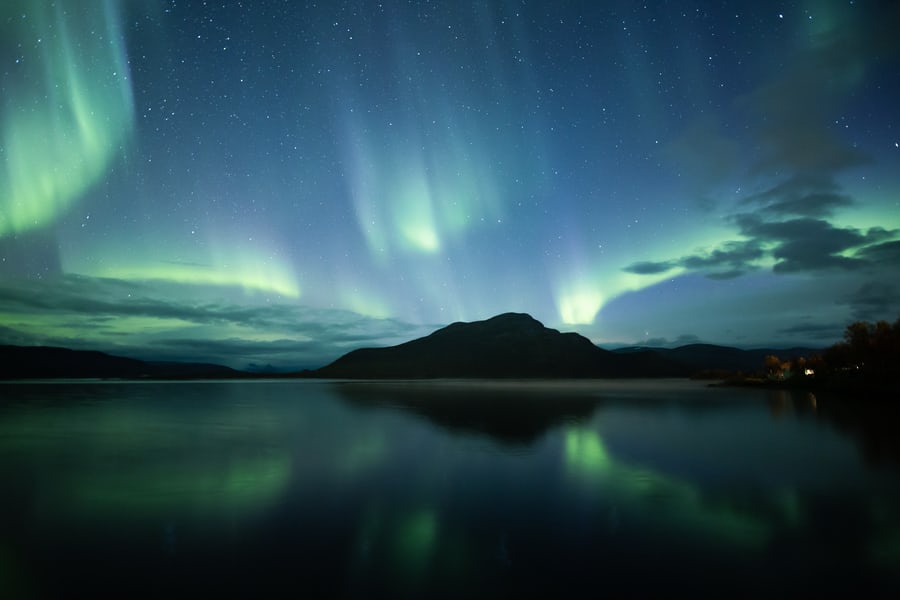 À DESCOBERTA DAS AURORAS BOREAIS — galeria